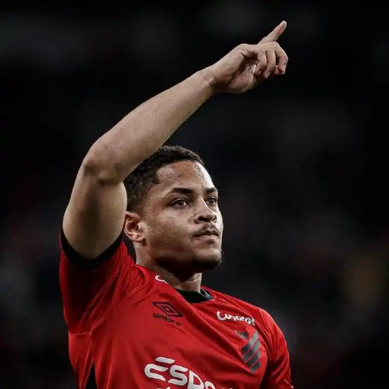 离队后的替 离队后的替